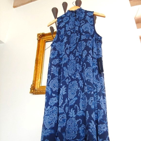 Tommy Hilfiger Dresses & Skirts - NWT Tommy Hilfiger shift dress